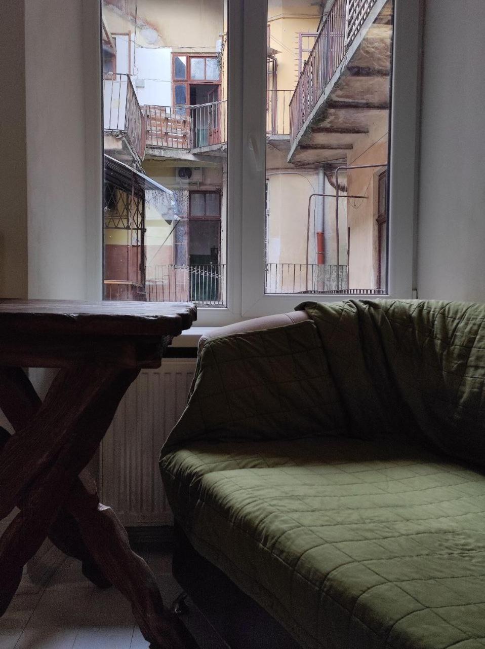 Hostel Europe-U リヴィウ エクステリア 写真